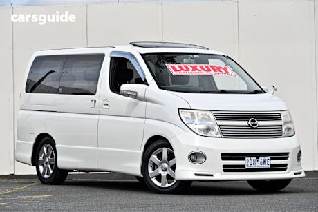 White 2010 Nissan Elgrand SUV XL