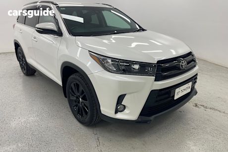White 2019 Toyota Kluger SUV BLACK EDITION F