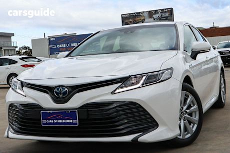 White 2020 Toyota Camry Sedan ASCENT F