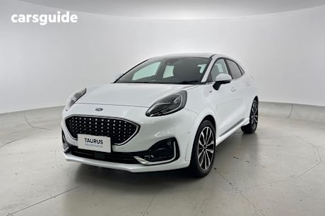 White 2023 Ford Puma SUV ST-LINE V F
