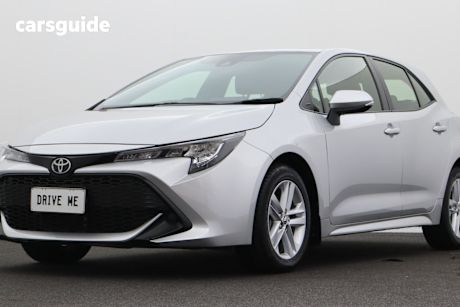 Silver 2022 Toyota Corolla Hatch ASCENT SPORT F