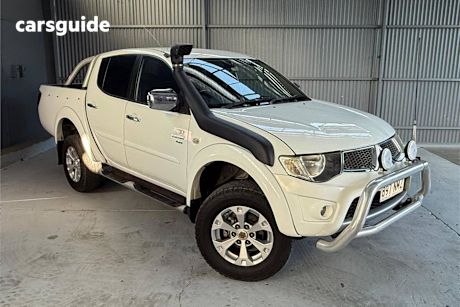White 2012 Mitsubishi Triton Double Cab Utility Glx-R (4X4)