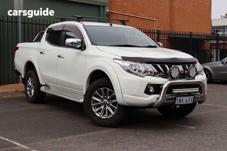 White 2015 Mitsubishi Triton Dual Cab Utility Gls (4X4)
