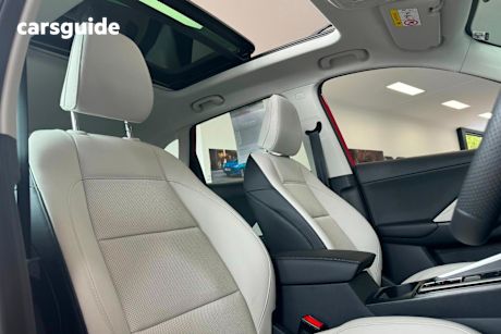 Green 2025 MG ZS SUV ESSENCE HYBRID+ F