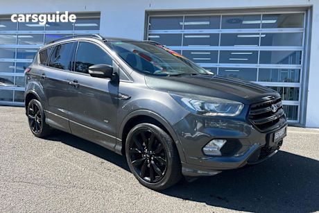 Grey 2018 Ford Escape SUV ST-LINE 4X4