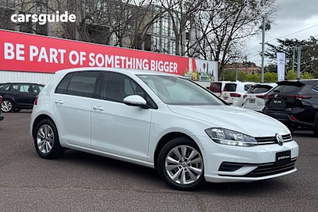 White 2018 Volkswagen Golf Hatchback 110 Tsi Trendline