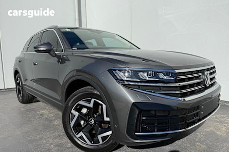 Grey 2025 Volkswagen Touareg Wagon 170Tdi