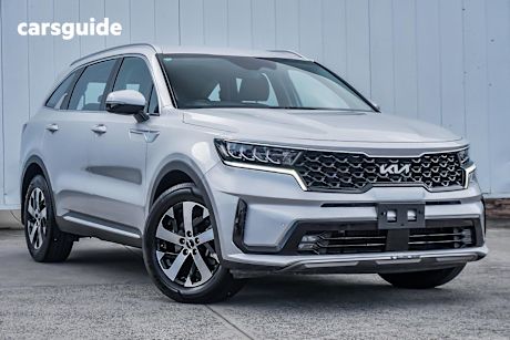 Silver 2023 Kia Sorento Wagon Sport 7 Seat