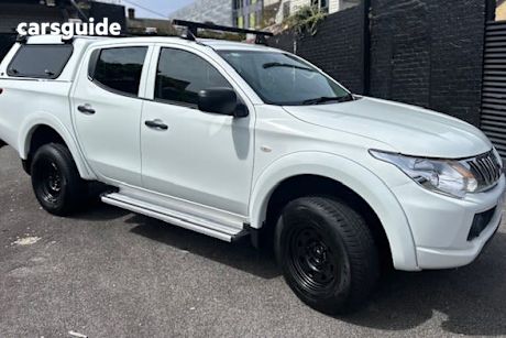 White 2015 Mitsubishi Triton Dual Cab Chassis Glx (4X4)