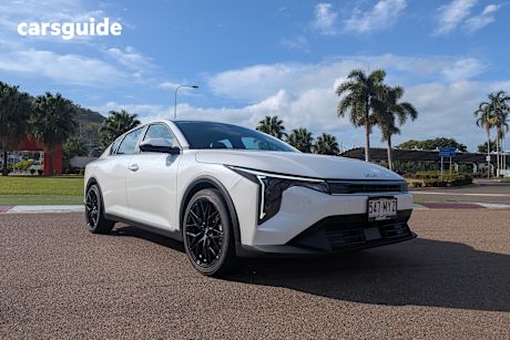 White 2024 Kia K4 Sedan S