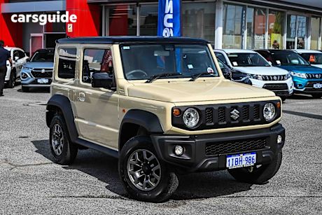 White 2023 Suzuki Jimny SUV GLX 4X4