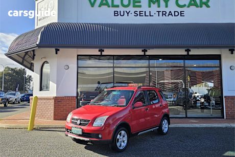 Red 2005 Holden Cruze SUV 4X4