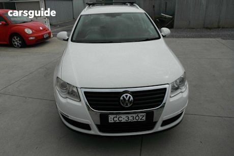 White 2006 Volkswagen Passat Wagon 2.0T Fsi