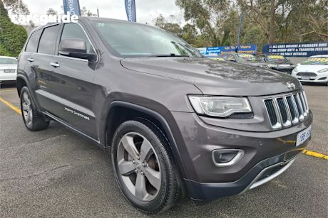 Grey 2014 Jeep Grand Cherokee SUV LIMITED 4X4