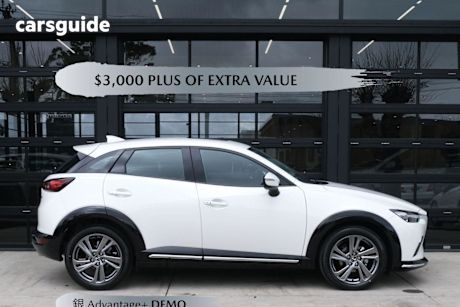 White 2025 Mazda CX-3 SUV G20 AKARI F