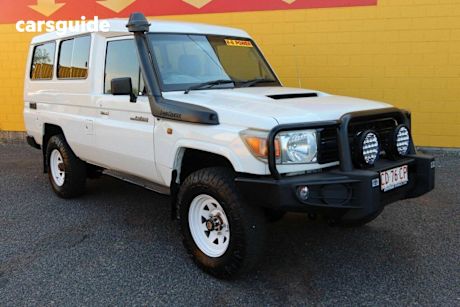White 2014 Toyota Landcruiser Workmate (4X4) 11 Seat