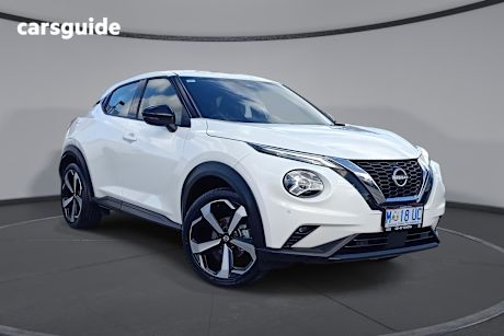 White 2023 Nissan Juke Hatchback St-L