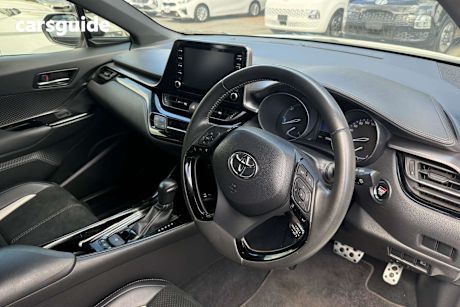 White 2022 Toyota C-HR SUV GR SPORT F