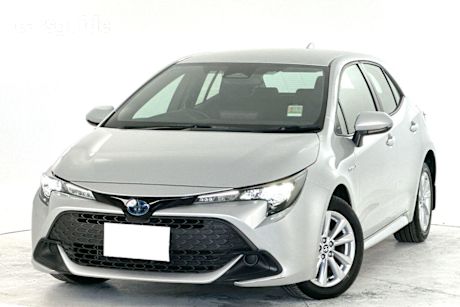Silver 2024 Toyota Corolla Hatch ASCENT SPORT HYBRID F