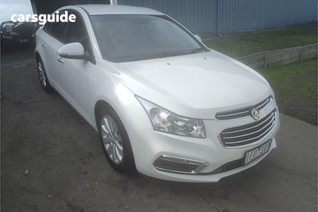 White 2015 Holden Cruze Sedan CDX F