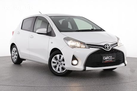 White 2015 Toyota Yaris Hatch SX F