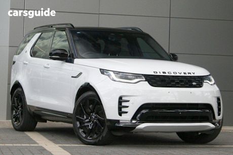 White 2021 Land Rover Discovery SUV D300 R-DYNAMIC SE 4X4