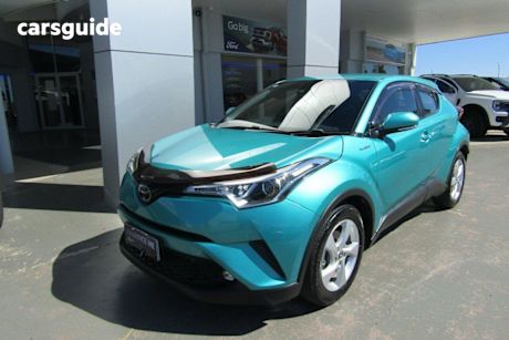 Green 2017 Toyota C-HR Wagon (2Wd)