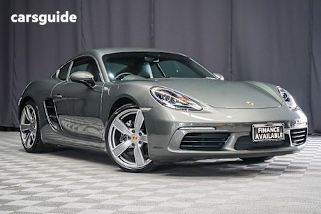 Green 2019 Porsche 718 Coupe Cayman