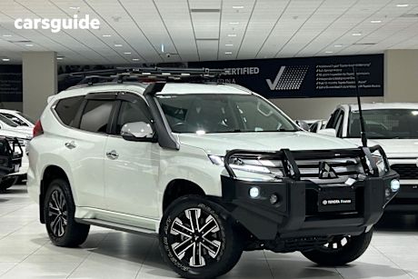 White 2021 Mitsubishi Pajero Sport Wagon Exceed (4X4) 7 Seat