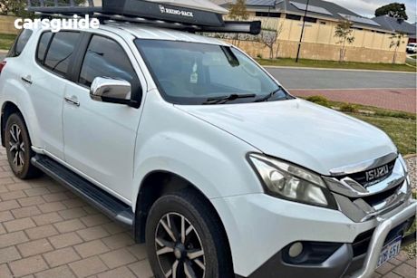 White 2014 Isuzu MU-X SUV LS-T 4X4