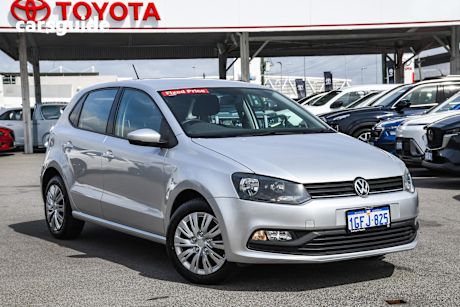 Silver 2015 Volkswagen Polo Hatchback 66 Tsi Trendline