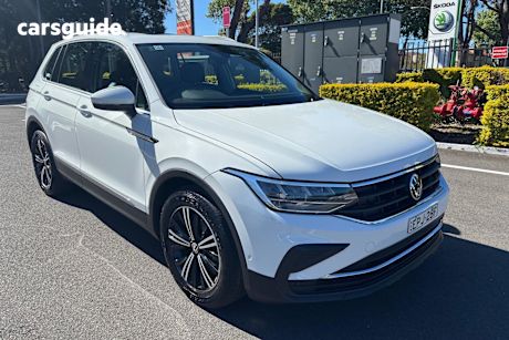 White 2021 Volkswagen Tiguan SUV 110TSI LIFE F
