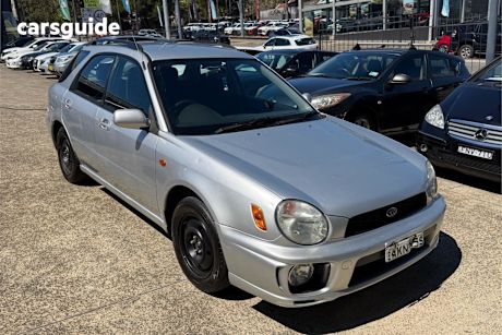Silver 2001 Subaru Impreza Hatchback Gx (Awd)