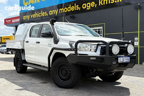 White 2020 Toyota Hilux Ute Tray GUN126R SR CAB CHASSIS DOUBLE CAB 4DR SPTS AUTO 6SP, 4X4 1085KG 2.8DT