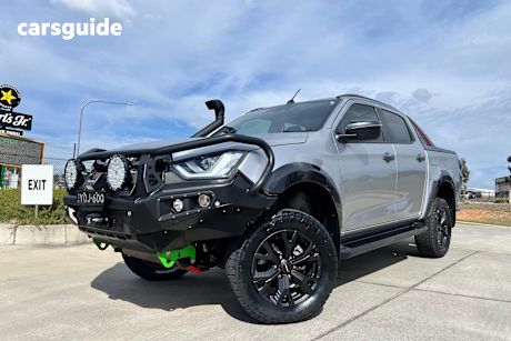 Silver 2023 Isuzu D-MAX Ute Tray X-TERRAIN 4X4