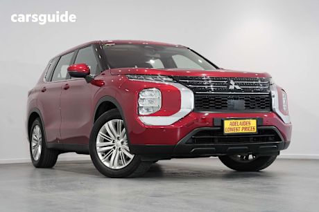 Red 2021 Mitsubishi Outlander SUV ES F