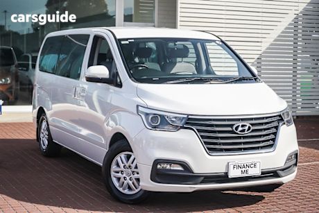White 2019 Hyundai Imax Wagon Active