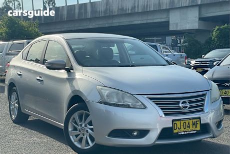 Silver 2013 Nissan Pulsar Sedan ST-L F