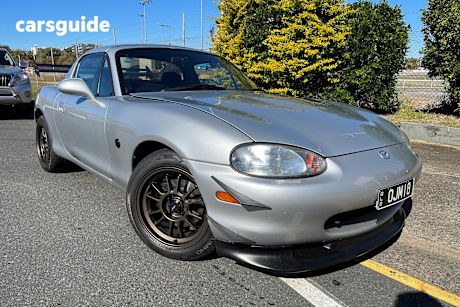 Silver 2000 Mazda MX-5 Sedan HERITAGE SERIES