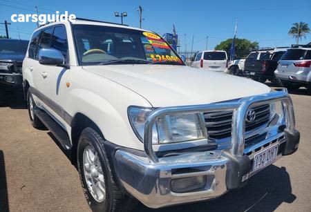 White 2004 Toyota Landcruiser SUV SAHARA 4X4
