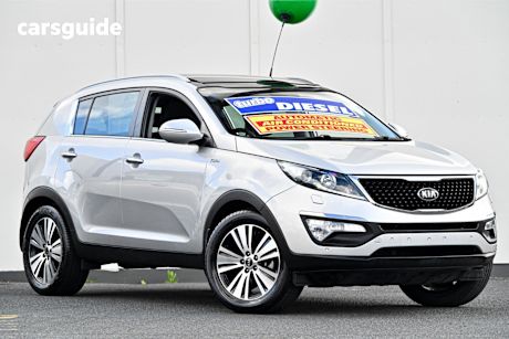 Silver 2015 Kia Sportage SUV PLATINUM 4X4