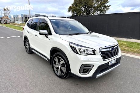 White 2020 Subaru Forester Wagon 2.0E-S Hybrid (Awd)