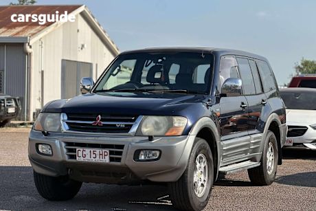 Blue 2002 Mitsubishi Pajero Wagon Gls Lwb (4X4)