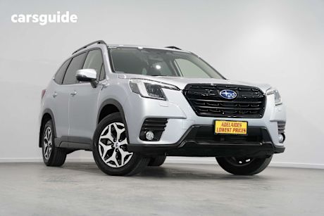 Silver 2023 Subaru Forester SUV 2.5I 4WD