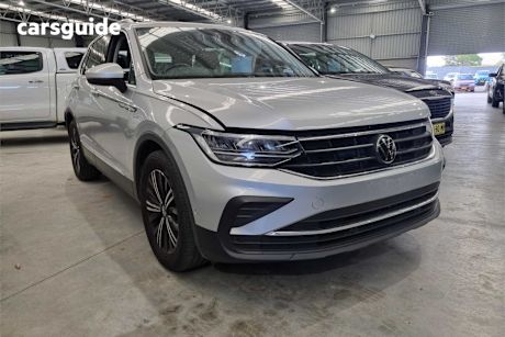 Silver 2022 Volkswagen Tiguan SUV 110TSI LIFE F