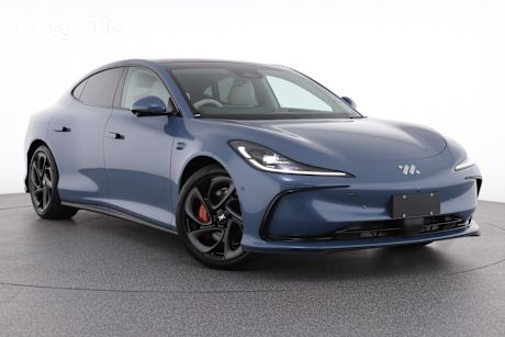 Blue 2025 MG Im5 Hatch PLATINUM R