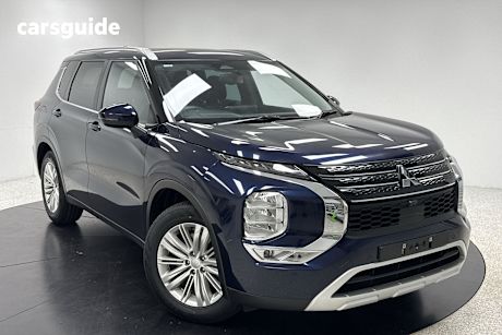 Blue 2023 Mitsubishi Outlander SUV LS 4X4