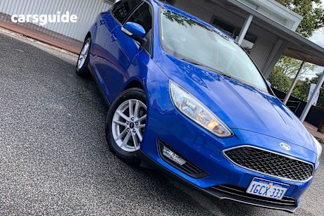 Blue 2016 Ford Focus Hatch TREND F