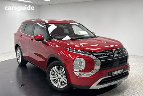 Red 2022 Mitsubishi Outlander SUV LS 4X4