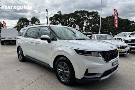 White 2021 Kia Carnival Wagon S